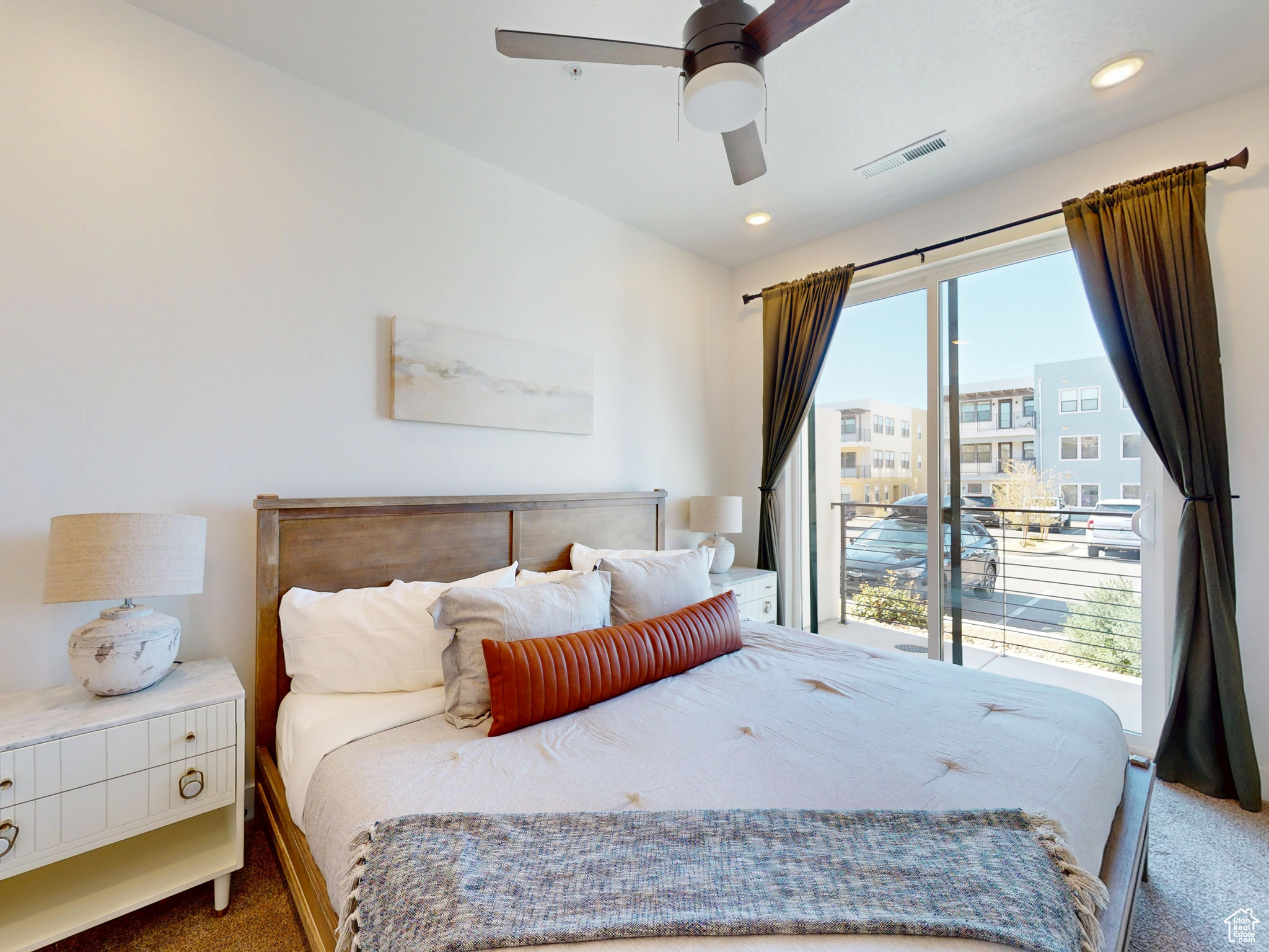 DESERT COLOR SKYLINE CONDOMINIUM PLAT 2 - Residential