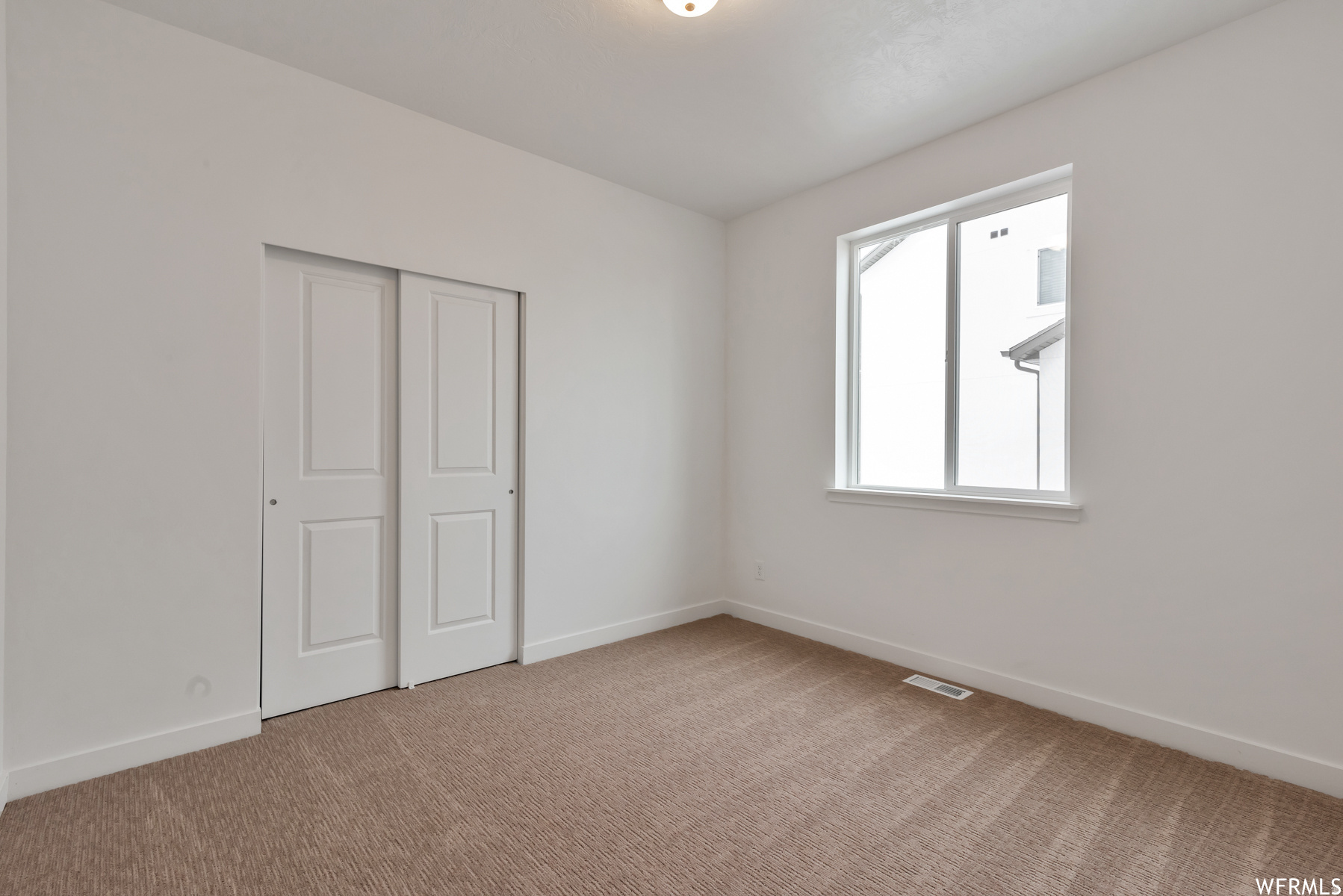 RIVERSIDE ESTATES - Residential