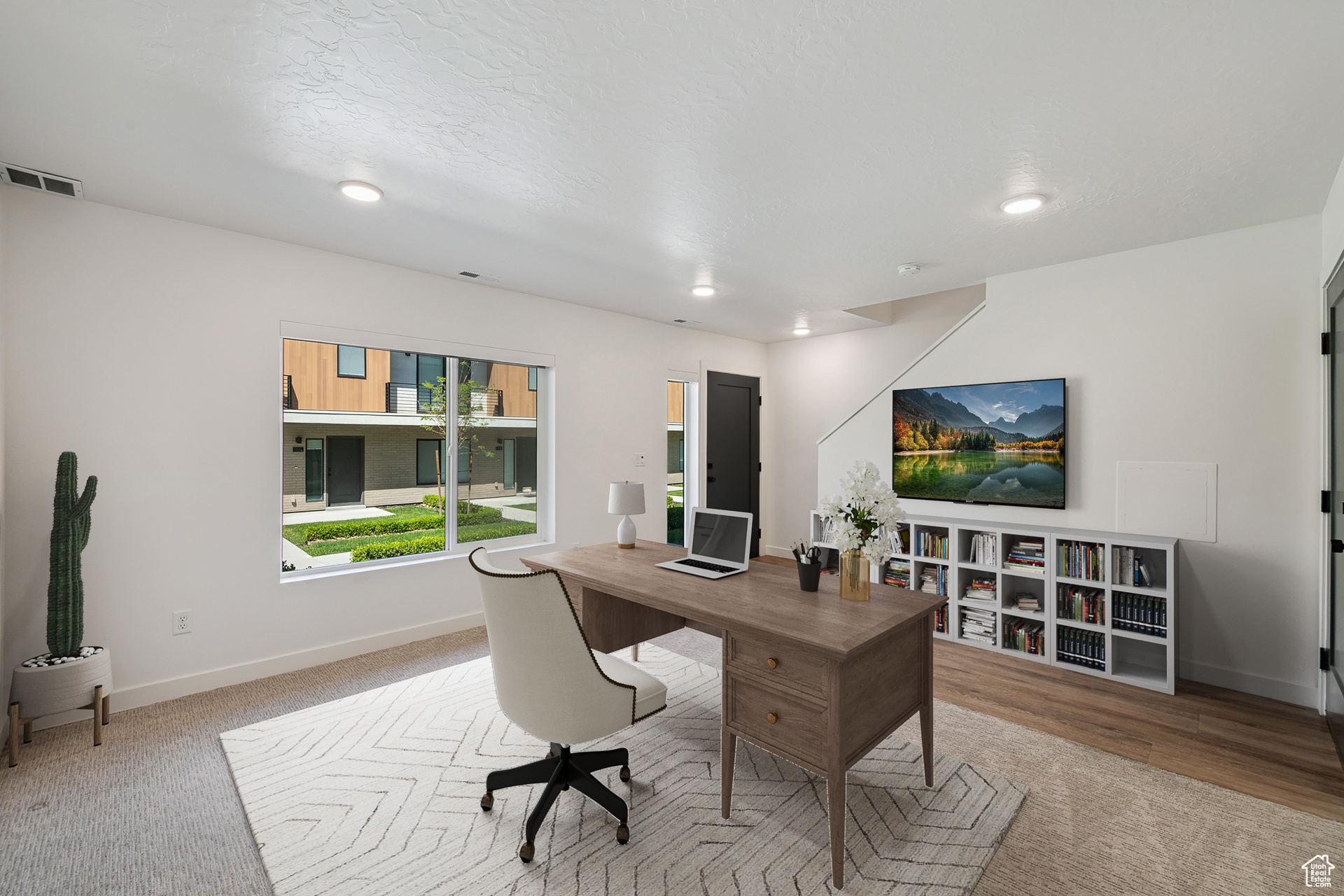 THE HIVE - Residential