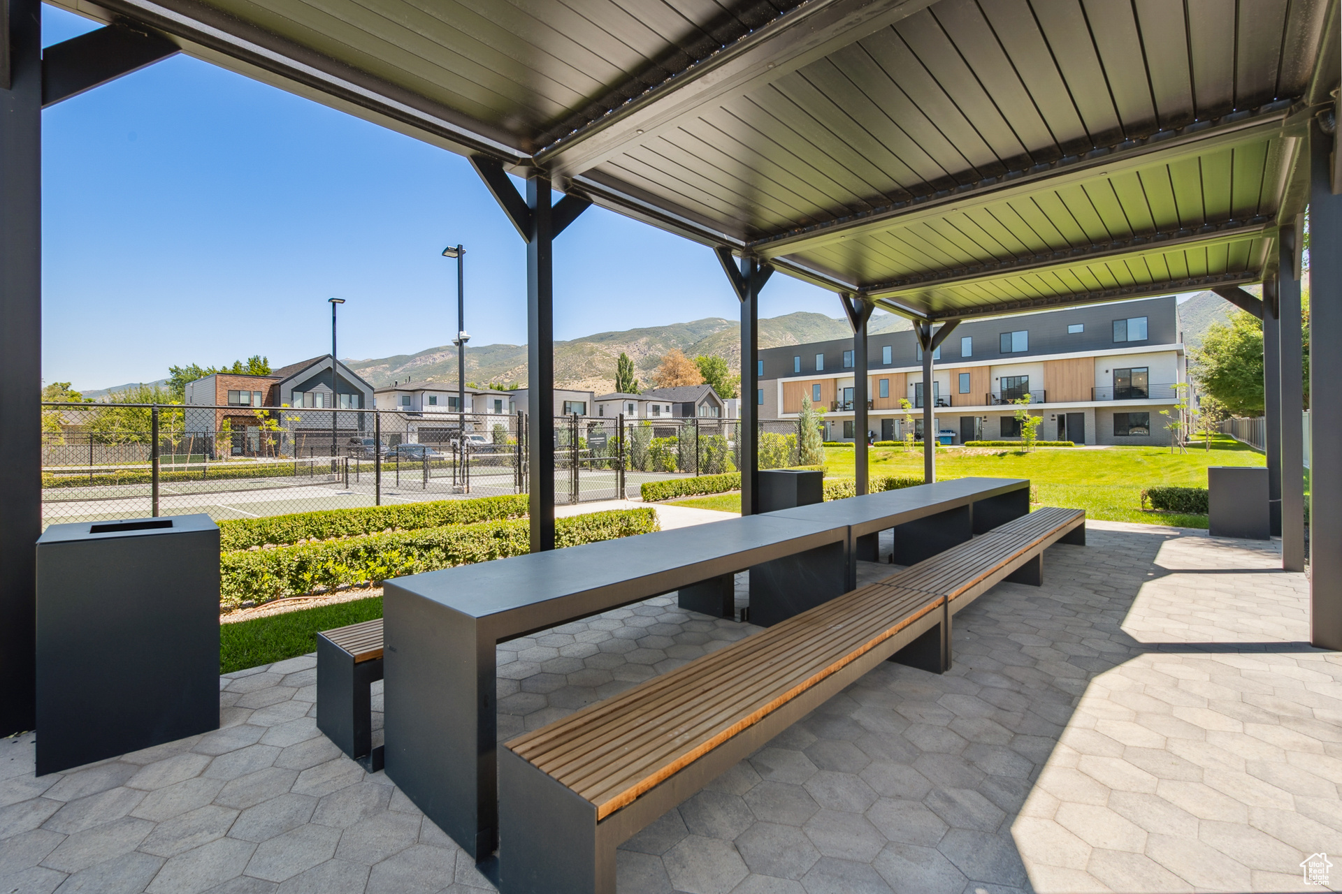 THE HIVE - Residential