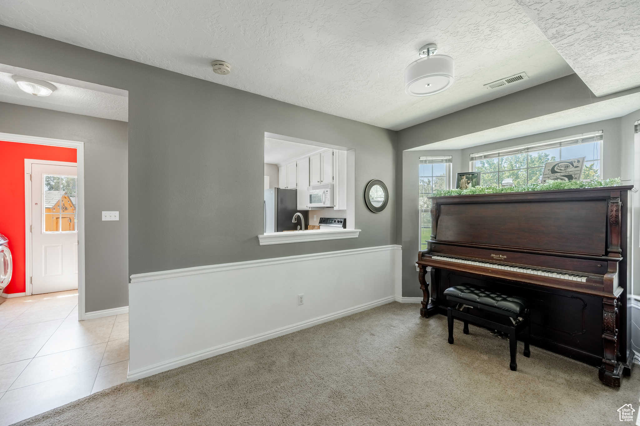 American Fork, Utah 84003, United States, 3 Bedrooms Bedrooms, ,2 BathroomsBathrooms,Residential,Active,172160