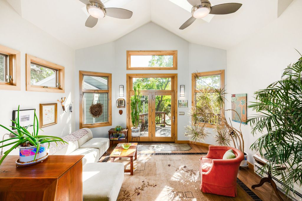 Photo of 962 E LOWELL AVE S, Salt Lake City, UT 84102 (MLS # 2138595)