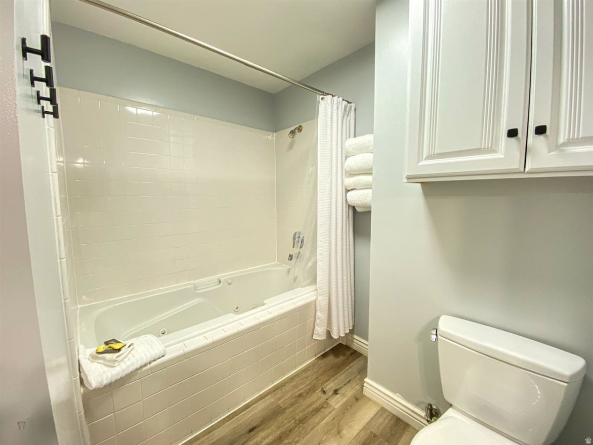 INN CONDO HARBOR VIL - Residential