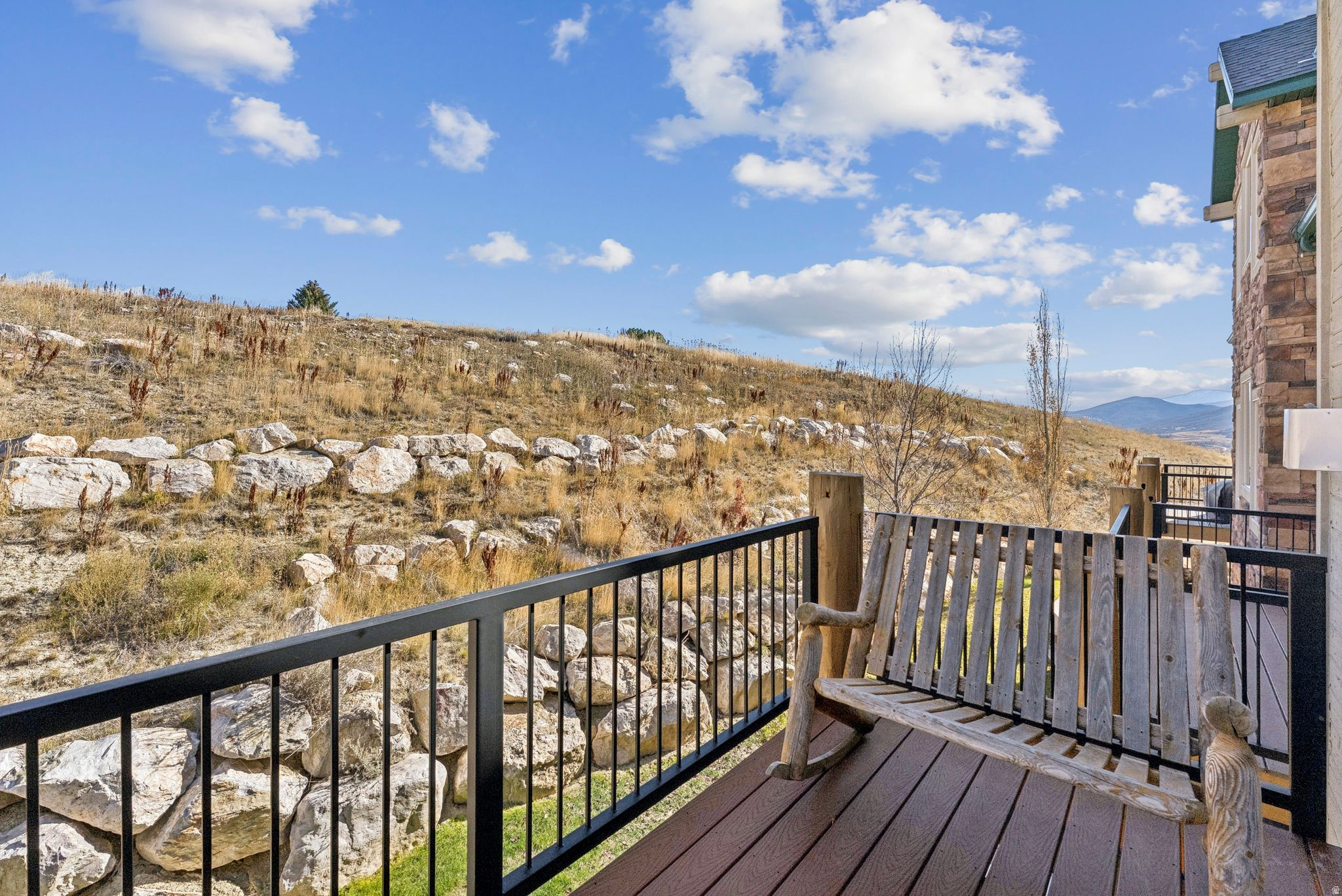 MOOSE HOLLOW - Residential