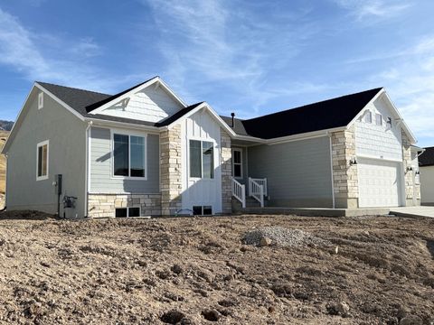 Tiny photo for 372 S 1150 E #607, Smithfield, UT 84335 (MLS # 2126463)