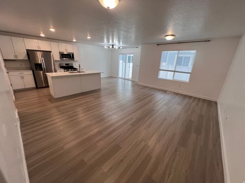 Tiny photo for 3590 W GRASSLAND DR., Lehi, UT 84048 (MLS # 2101429)