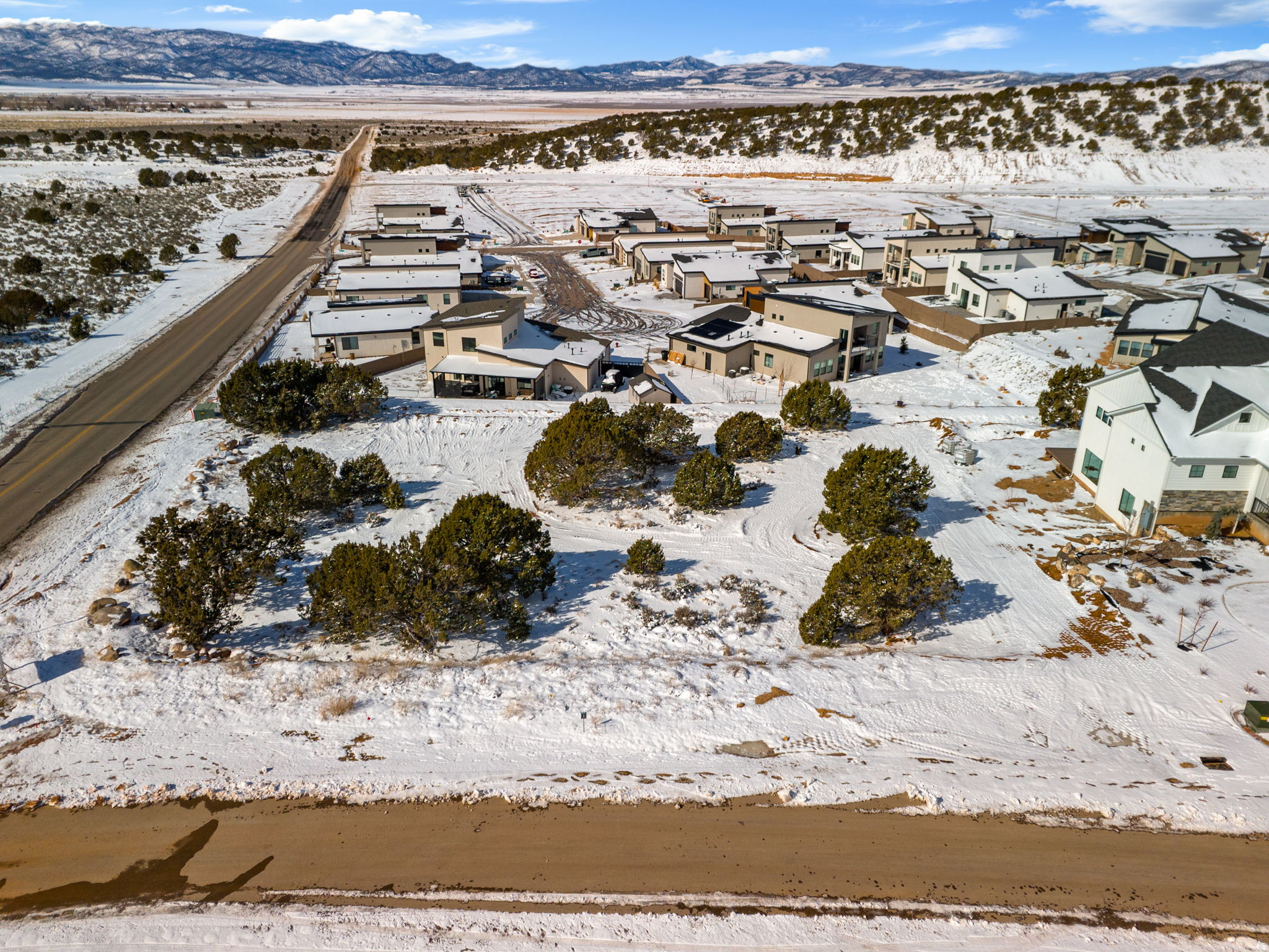 ESTATES AT SOUTH MOUNTAIN - Land