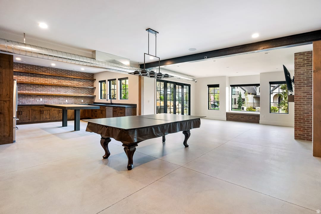 PEPPERWOOD - Residential