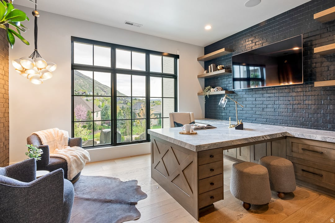 PEPPERWOOD - Residential