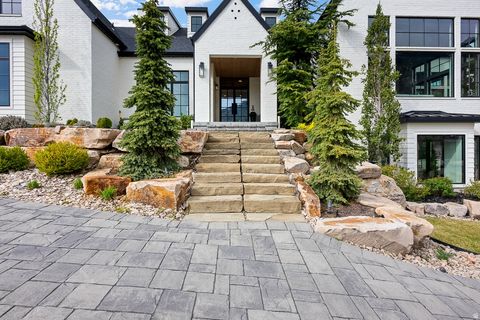 Tiny photo for 11 E CROSS HILL LN, Sandy, UT 84092 (MLS # 2151660)