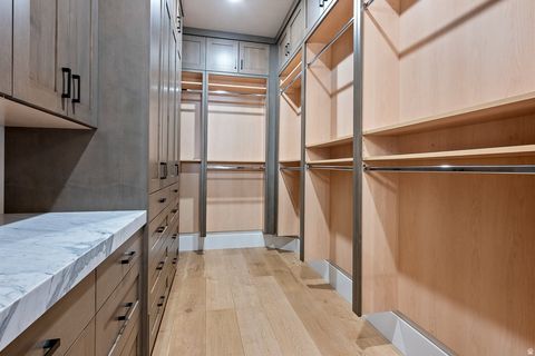 Tiny photo for 11 E CROSS HILL LN, Sandy, UT 84092 (MLS # 2151660)