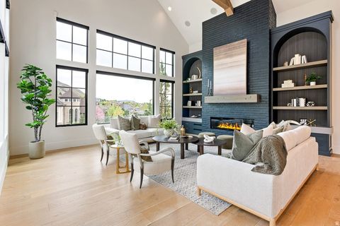 Tiny photo for 11 E CROSS HILL LN, Sandy, UT 84092 (MLS # 2151660)