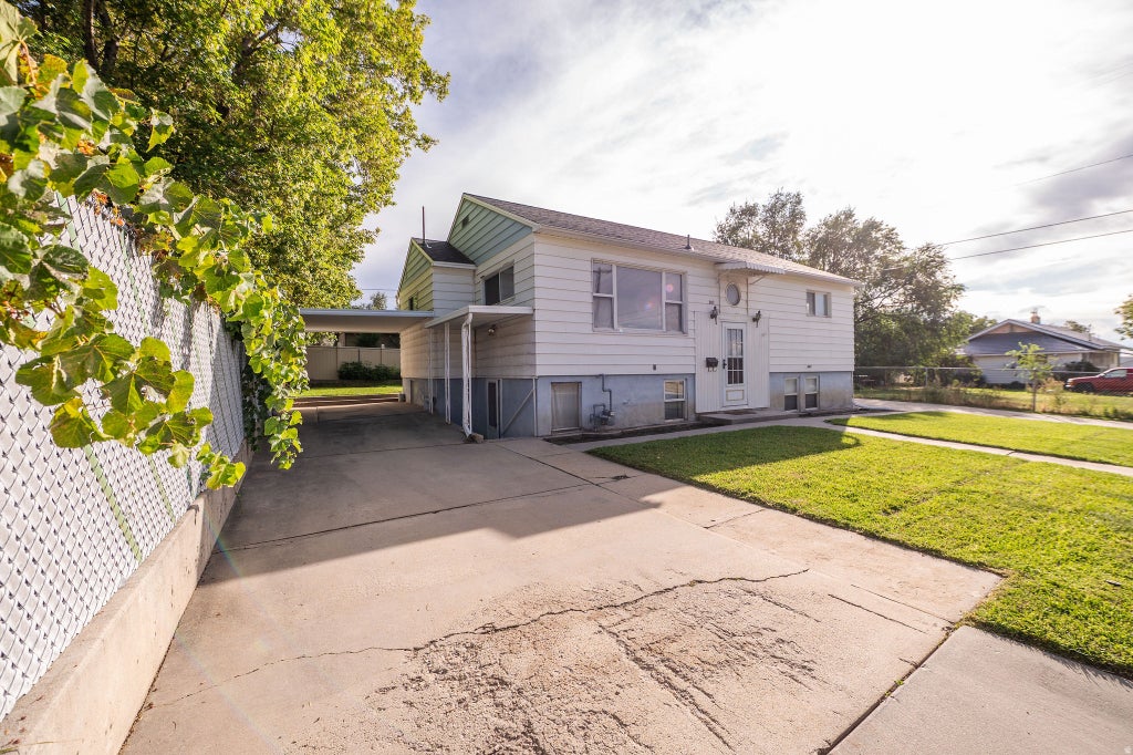 Photo of 207 W 400 N, Brigham City, UT 84302 (MLS # 2186947)