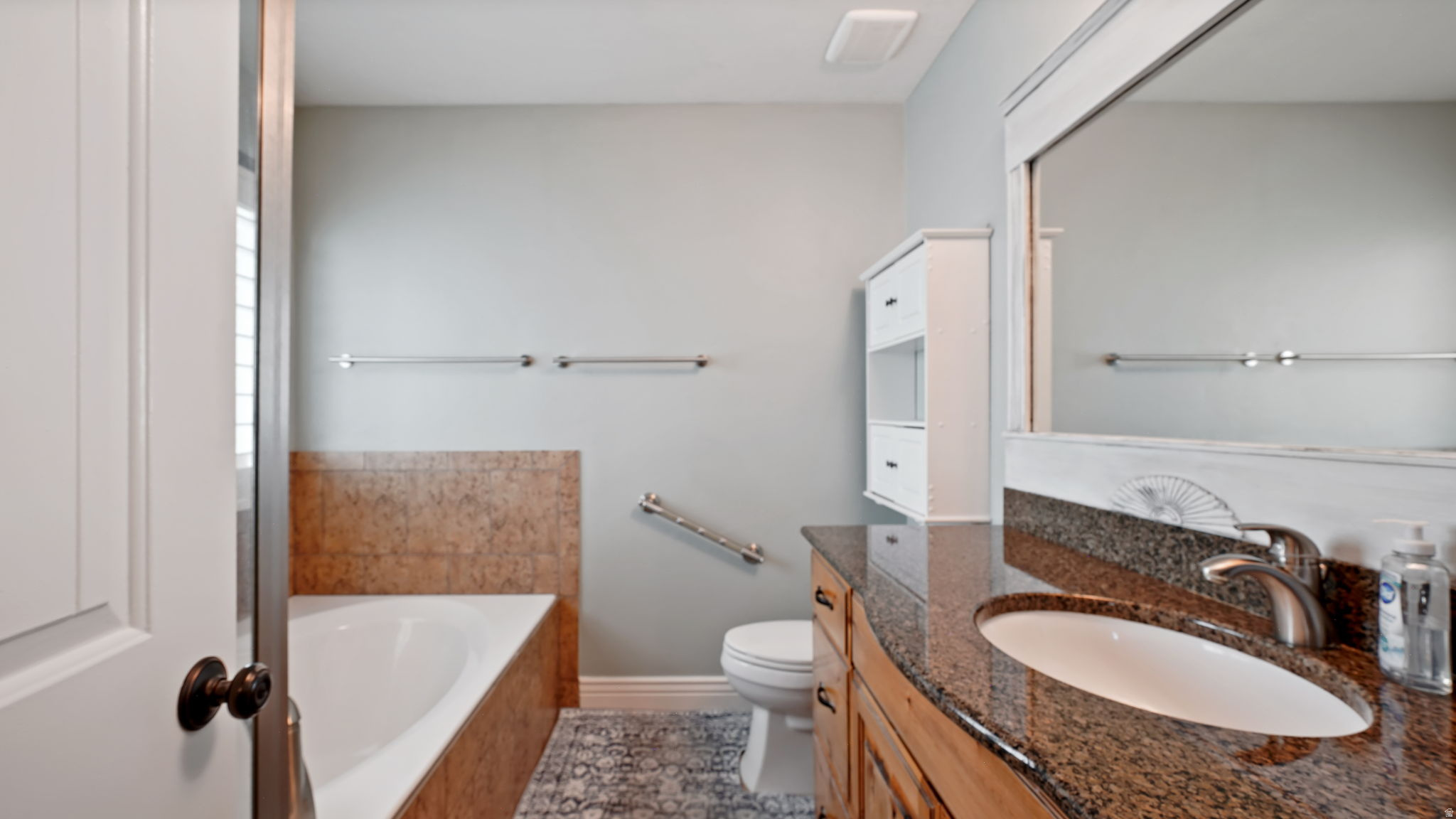 SIERRA ESTATES - Residential