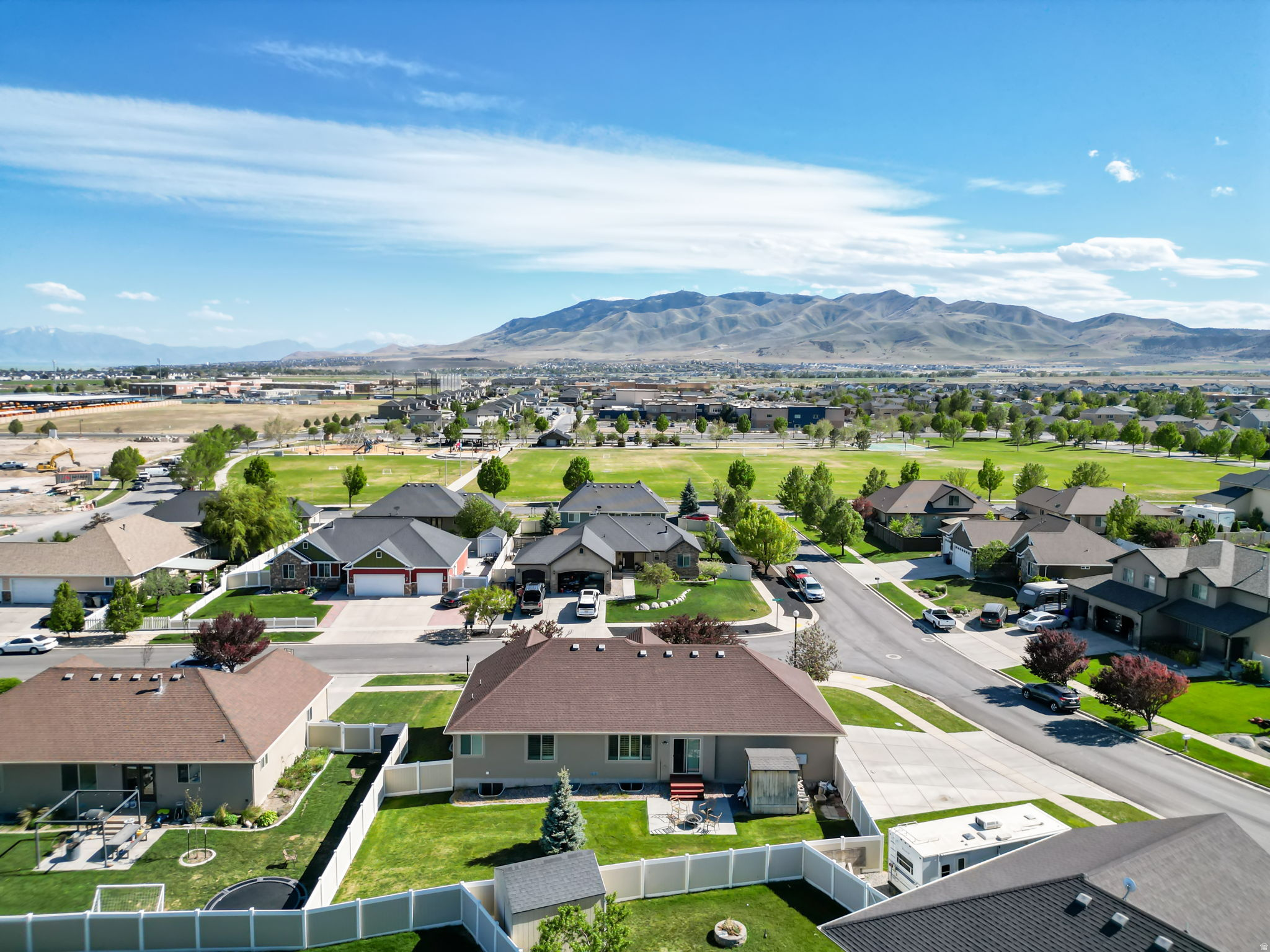 SIERRA ESTATES - Residential