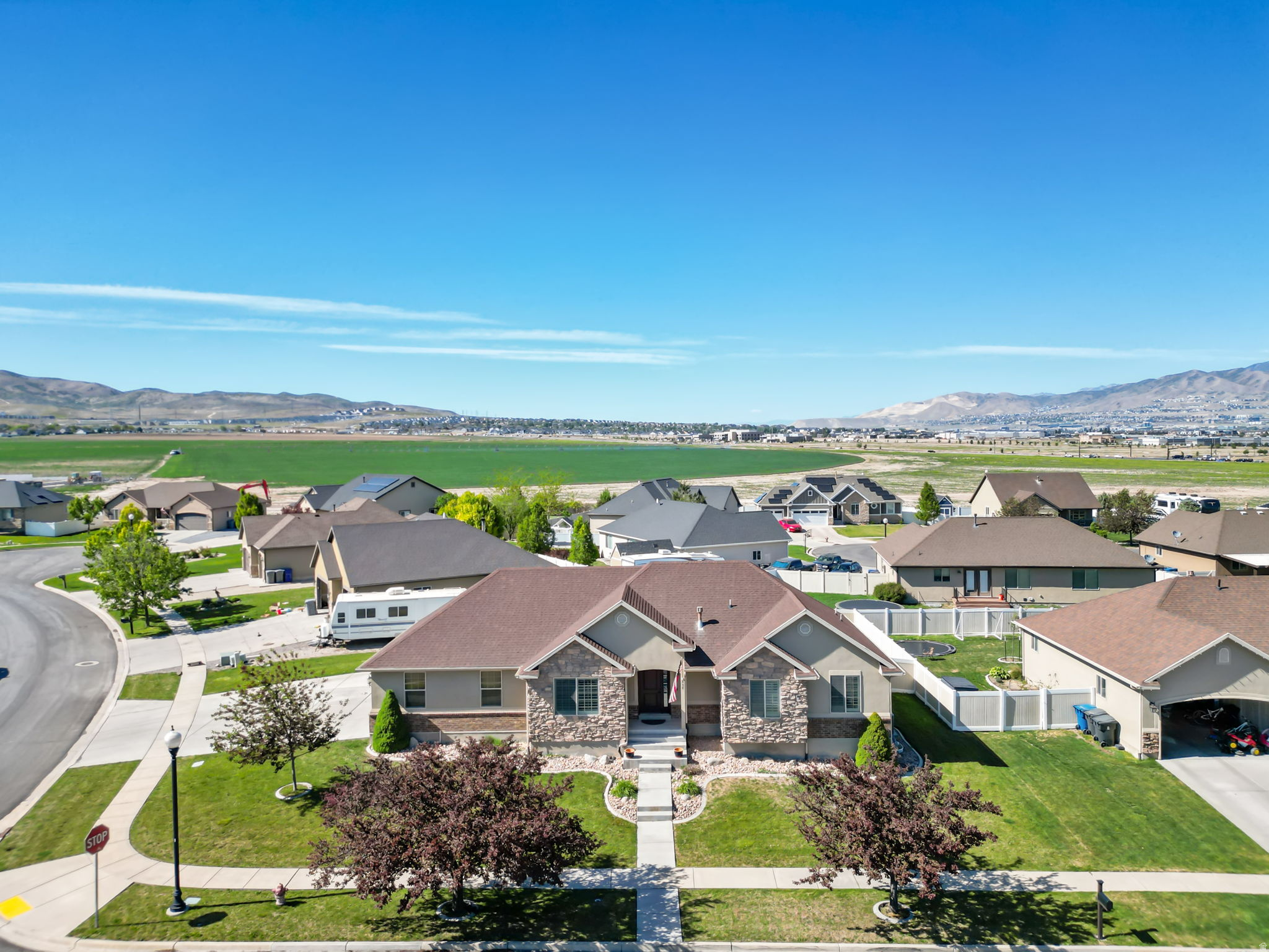 SIERRA ESTATES - Residential