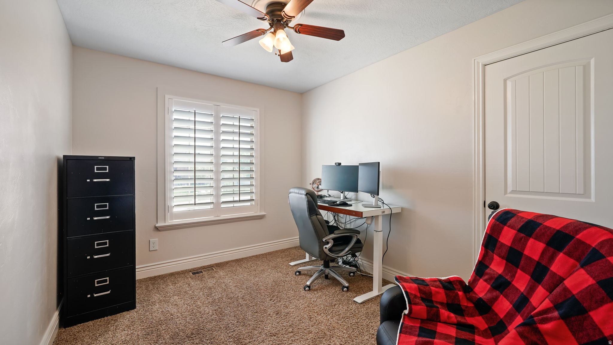 SIERRA ESTATES - Residential