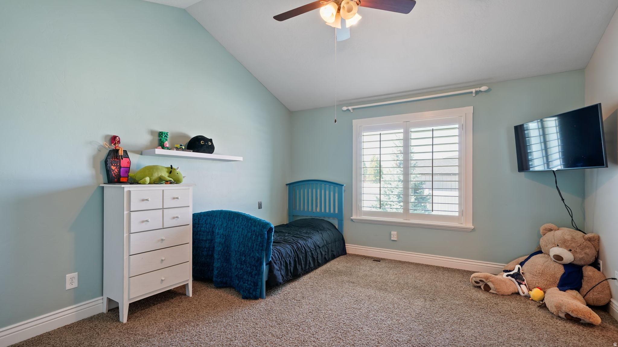 SIERRA ESTATES - Residential