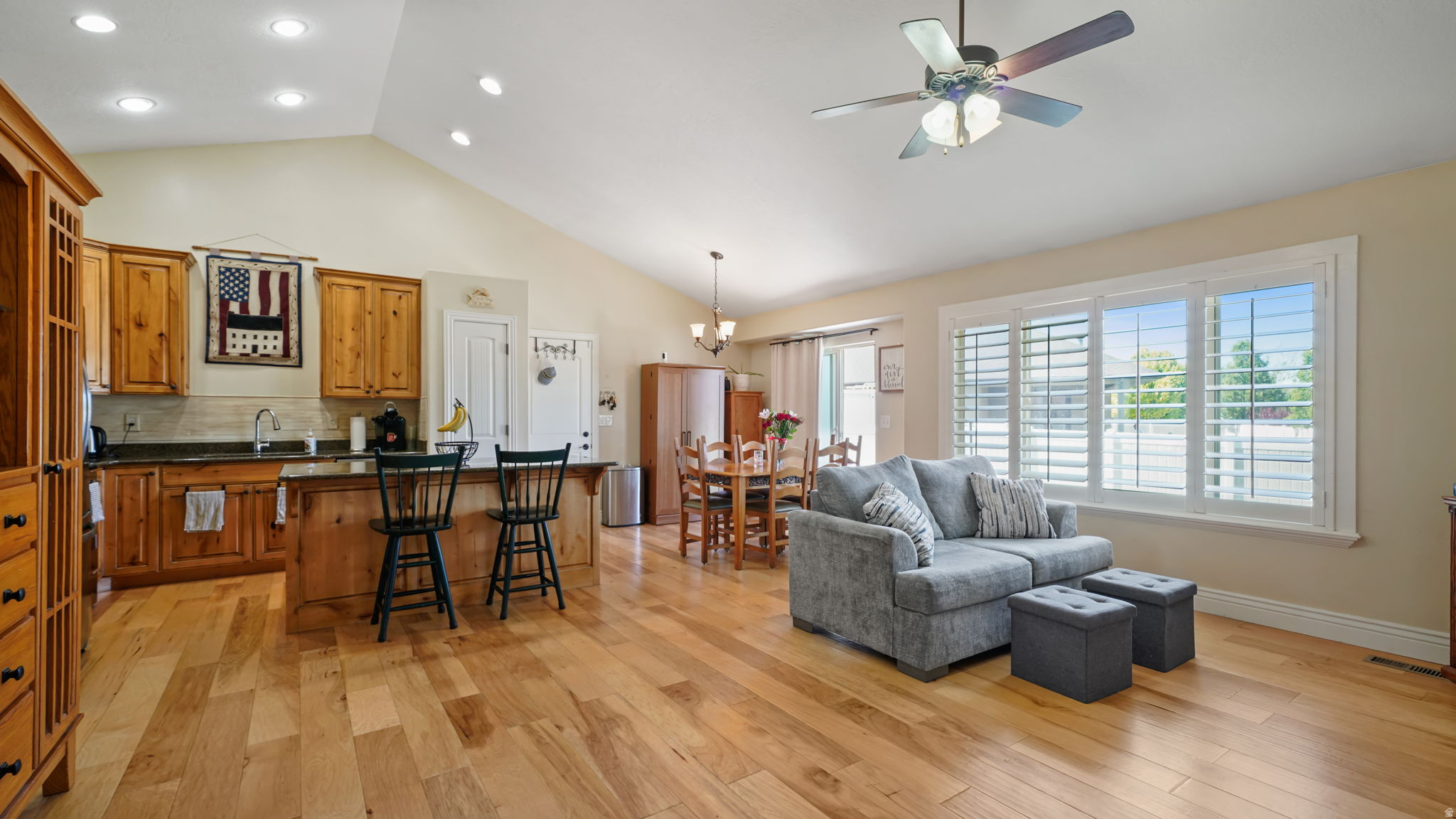SIERRA ESTATES - Residential