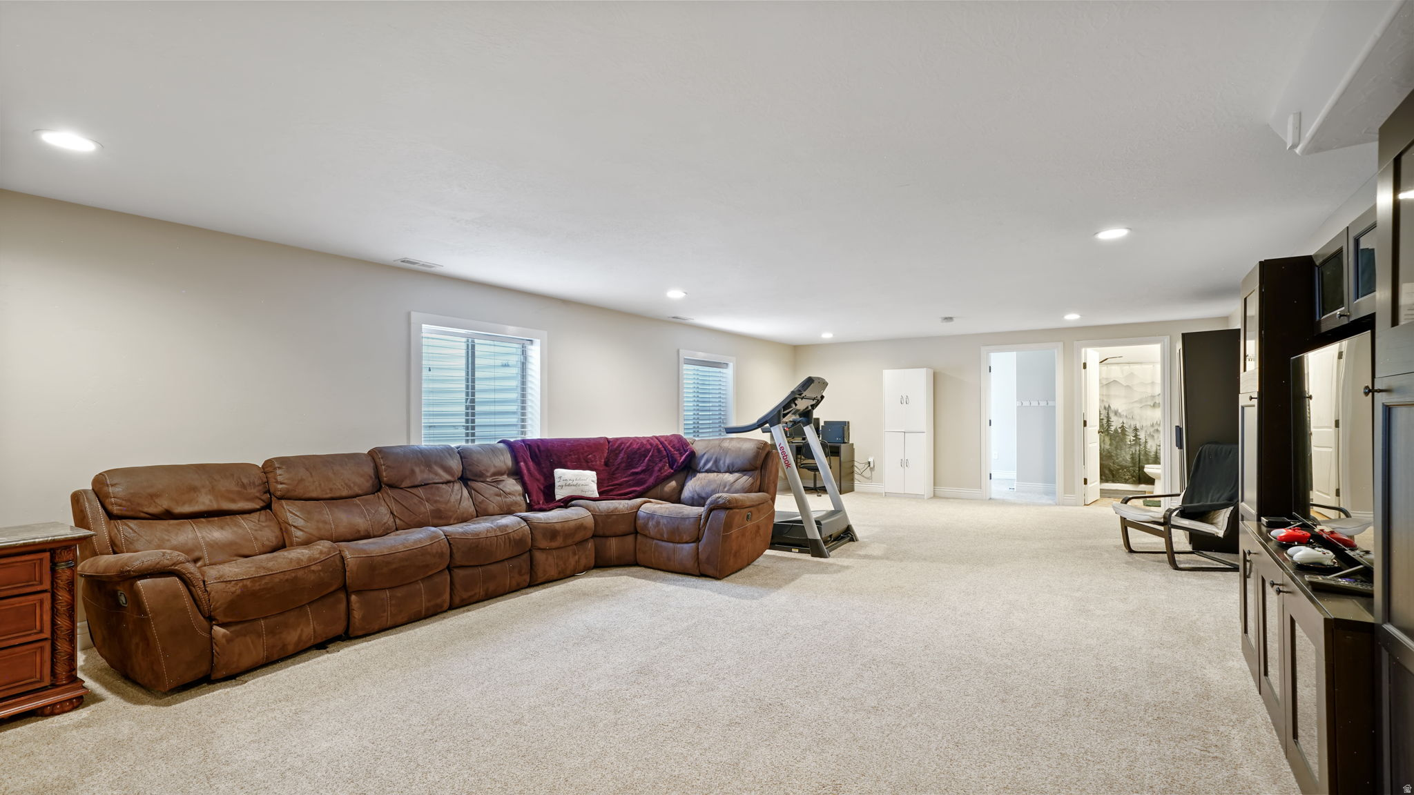 SIERRA ESTATES - Residential