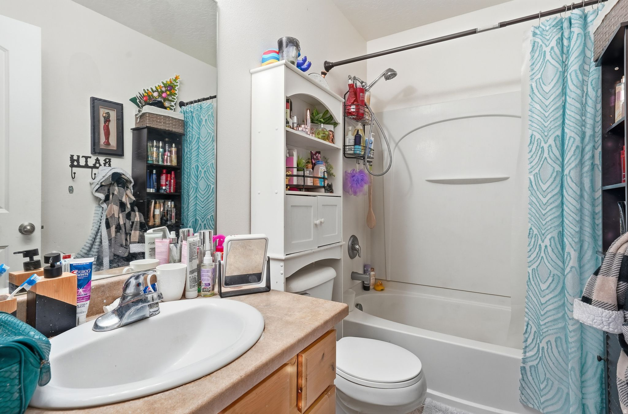 BLACK HORSE - Residential