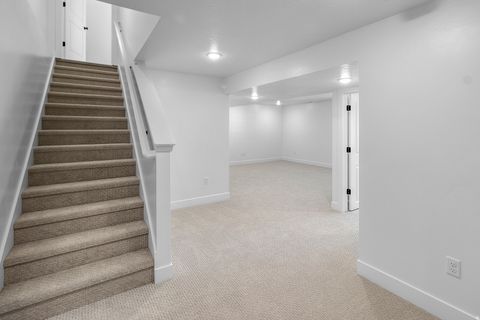 Tiny photo for 2816 W AURORA AVE, Mapleton, UT 84664 (MLS # 2150128)