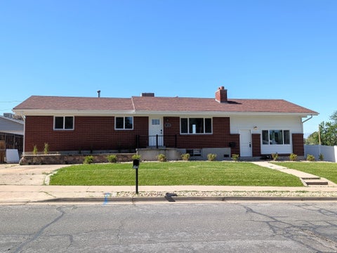 Homes For Sale - 360 E 400<br/> Centerville, UT 84014