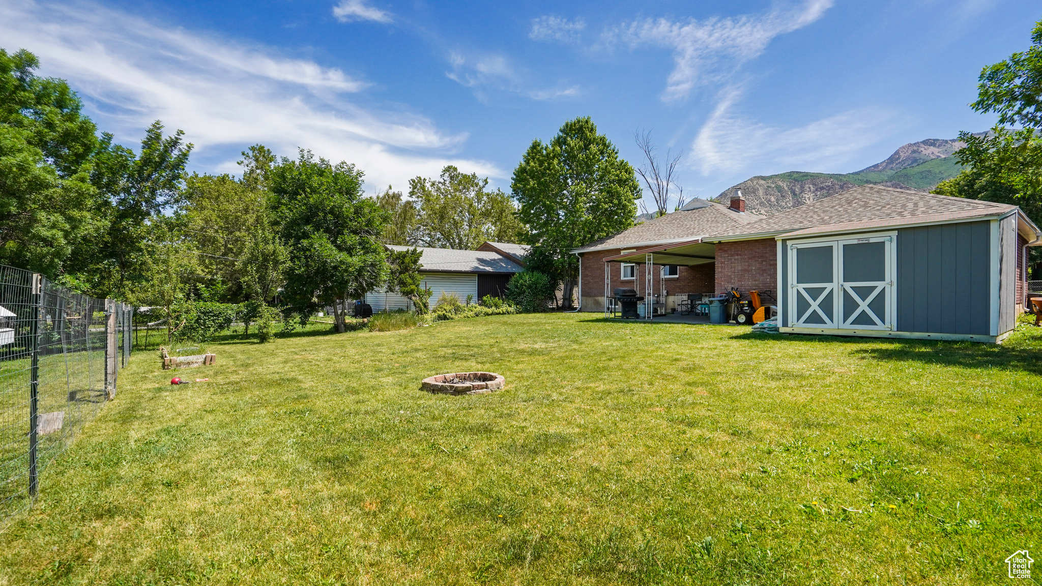 NELSON PARK - Residential
