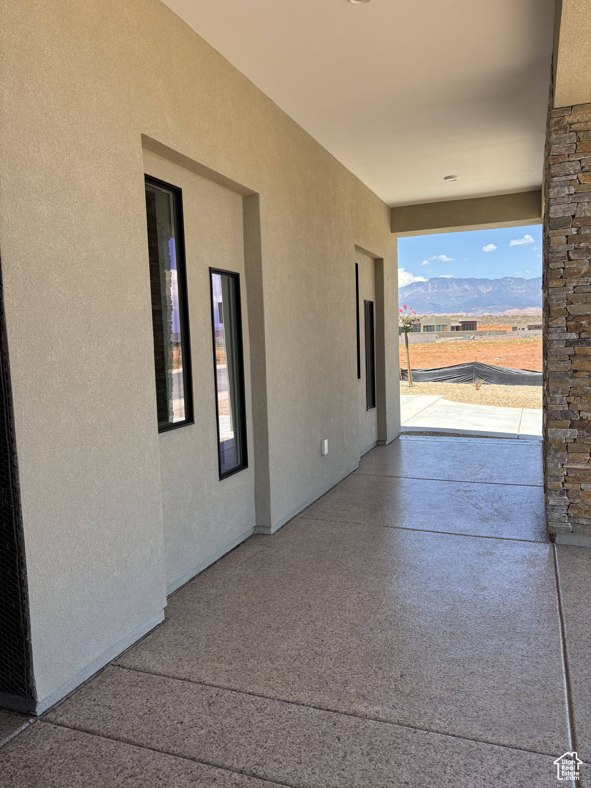 ESTATES AT SAND HOLLOW - Residential