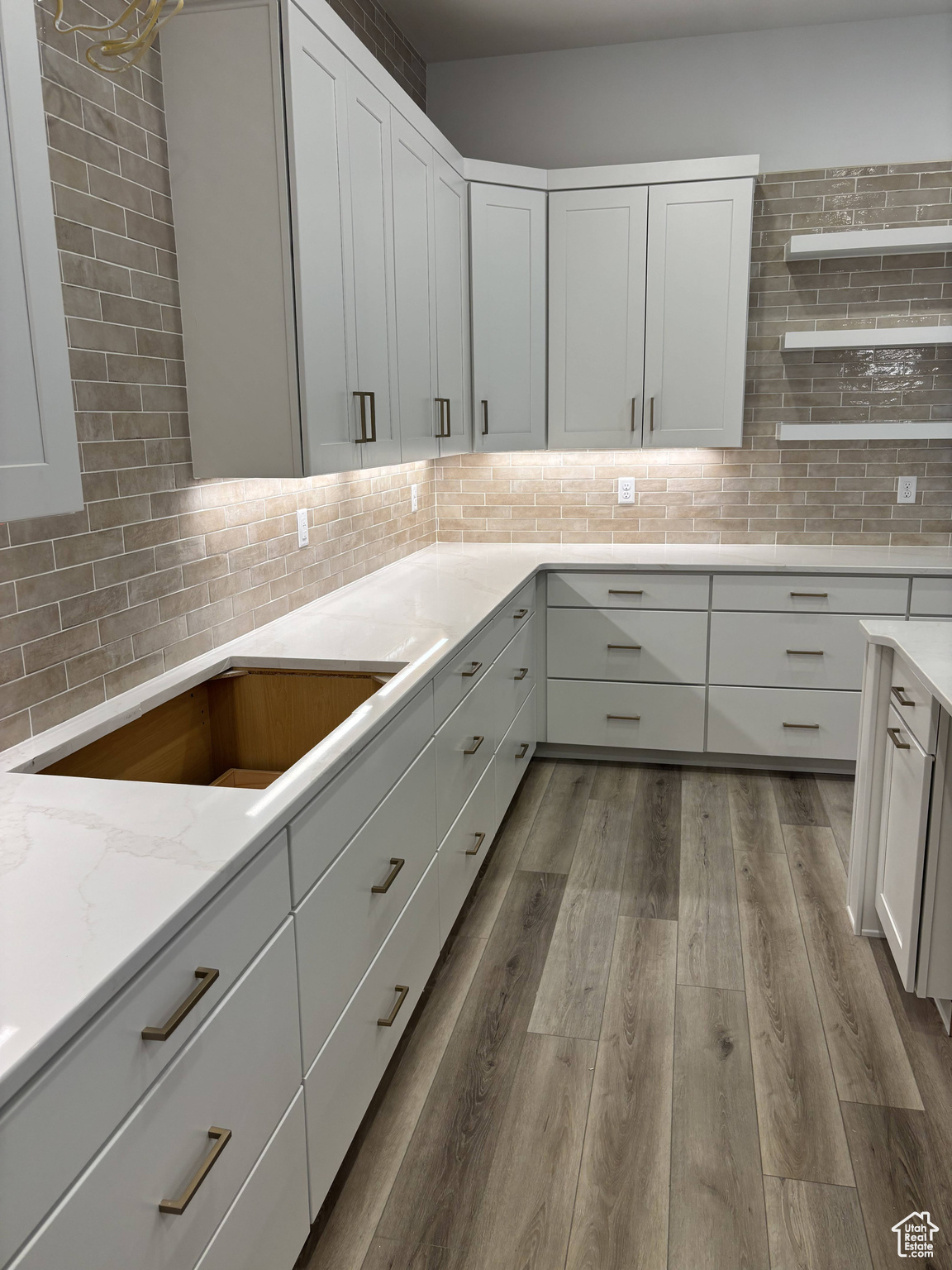 ESTATES AT SAND HOLLOW - Residential