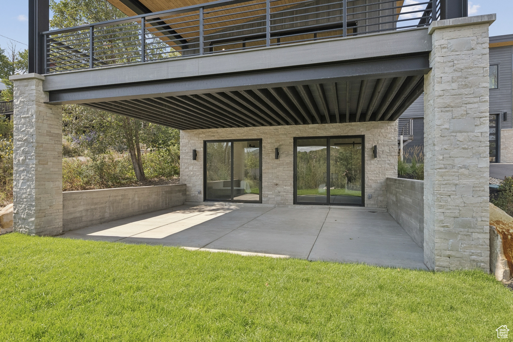 HIDDEN COVE - Residential