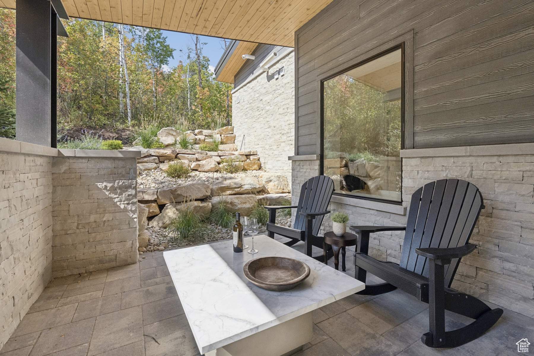 HIDDEN COVE - Residential