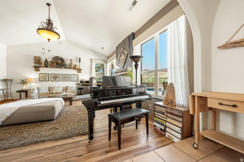 DAMMERON VALLEY HOMESTEADS - Residential