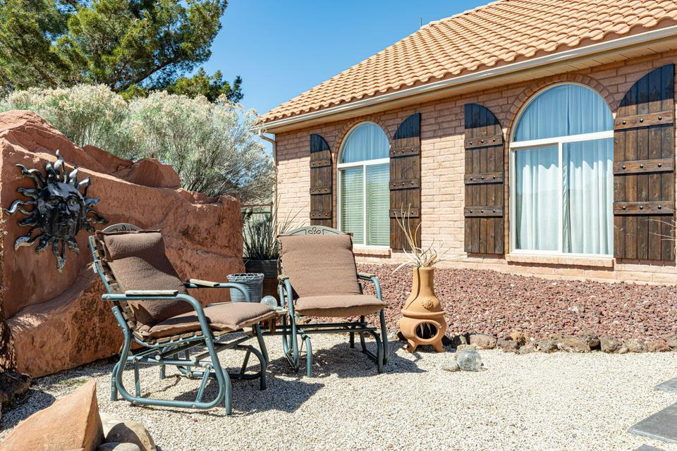 DAMMERON VALLEY HOMESTEADS - Residential