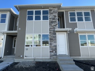 VILLAGES AT ARROWHEAD PARK - Residential