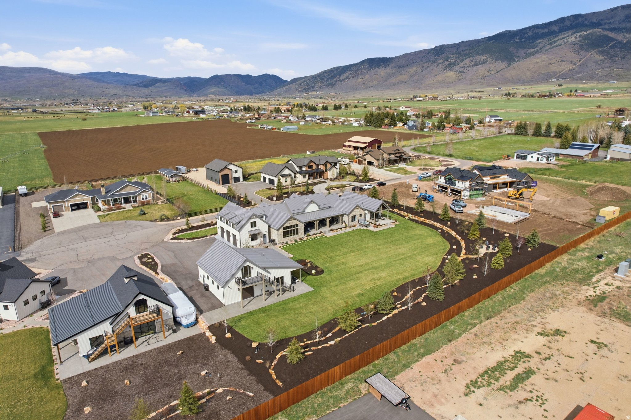 LAZY ACRES RANCH ESTATES - Residential