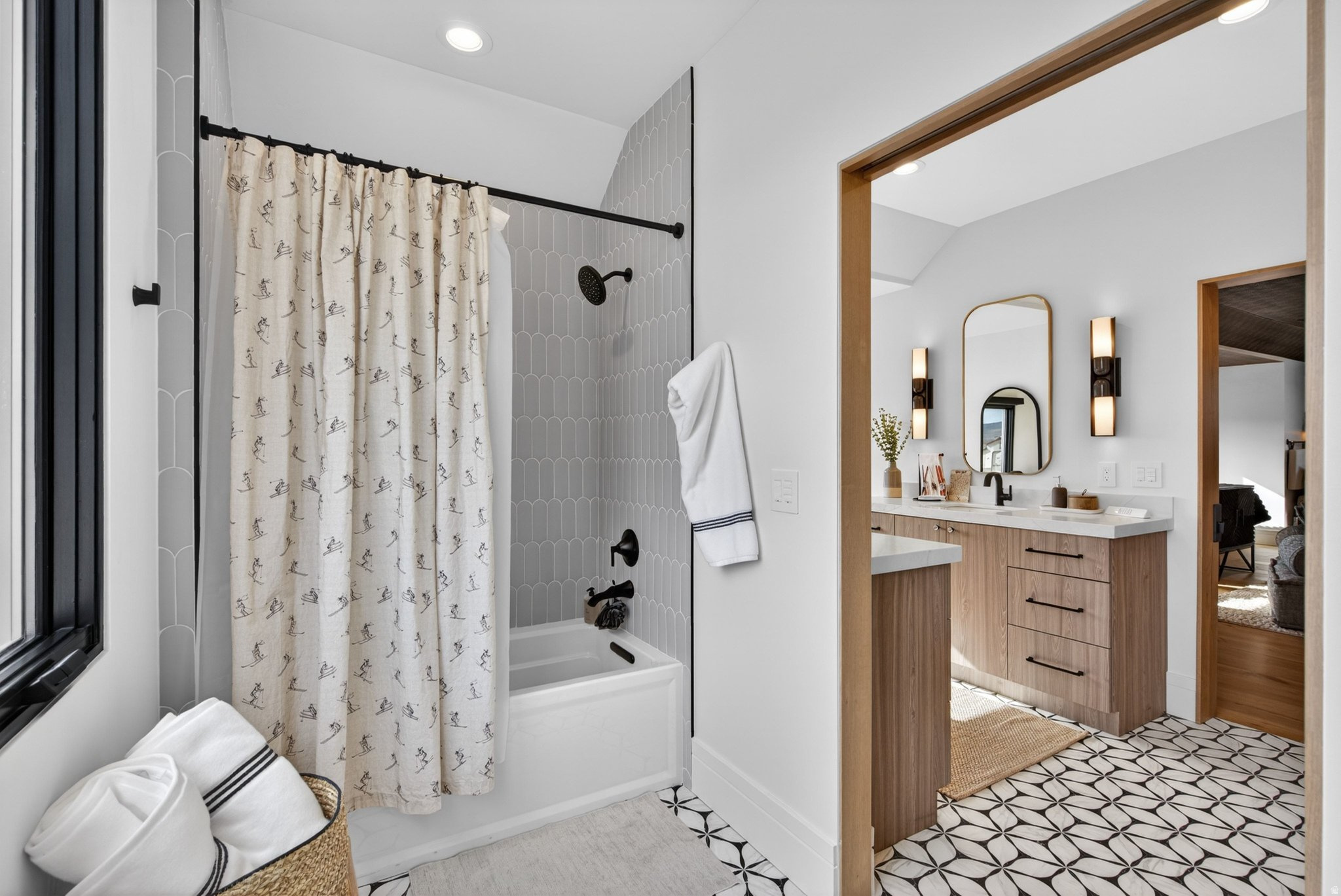 LAZY ACRES RANCH ESTATES - Residential