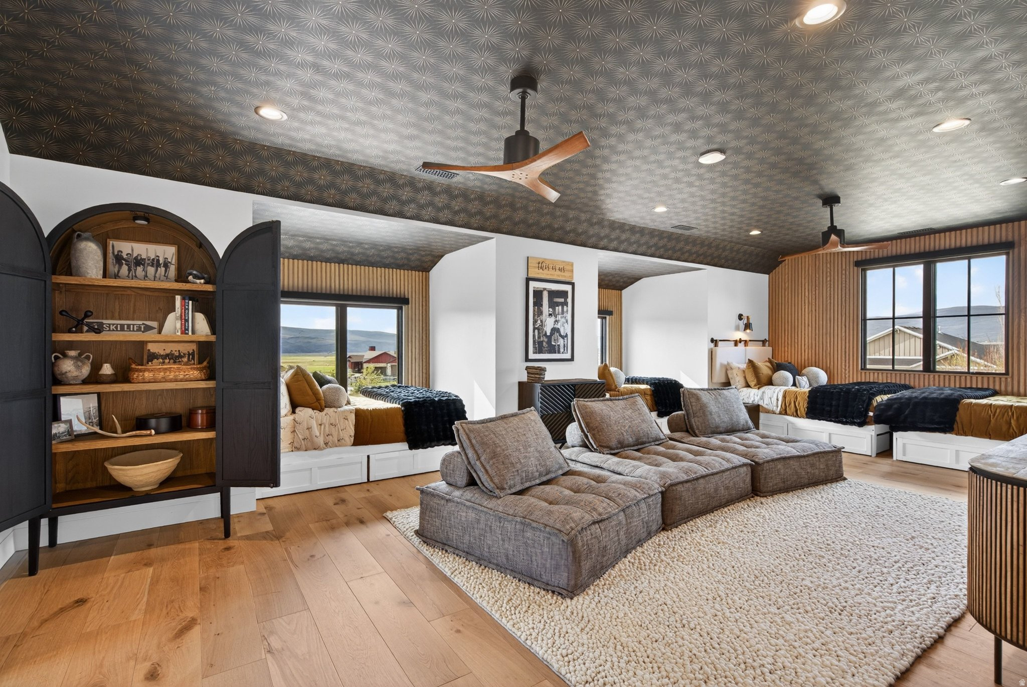 LAZY ACRES RANCH ESTATES - Residential