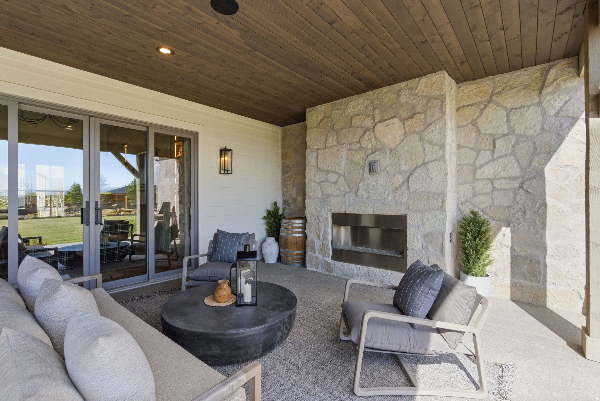 LAZY ACRES RANCH ESTATES - Residential