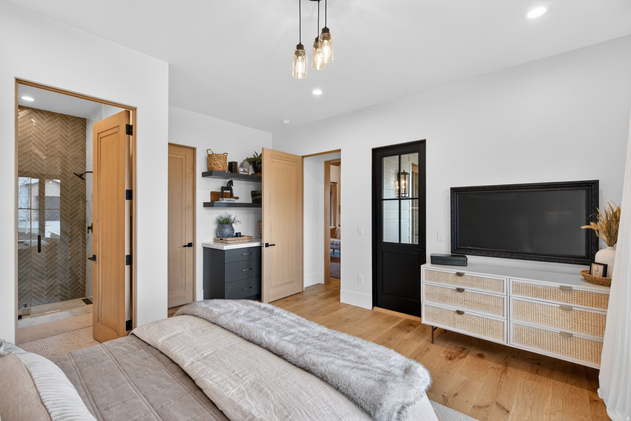 LAZY ACRES RANCH ESTATES - Residential