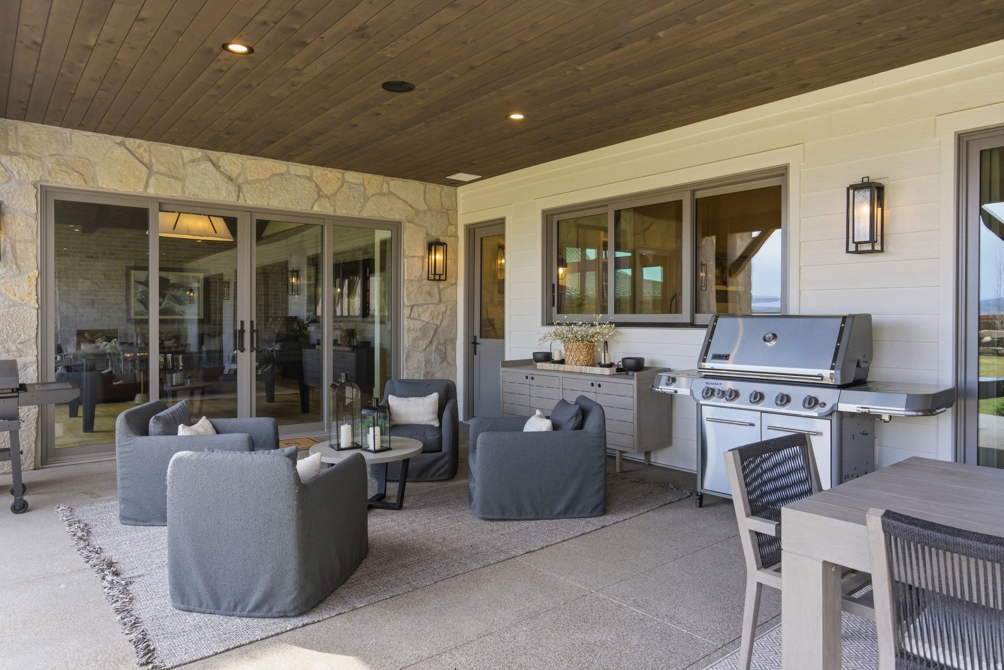 LAZY ACRES RANCH ESTATES - Residential