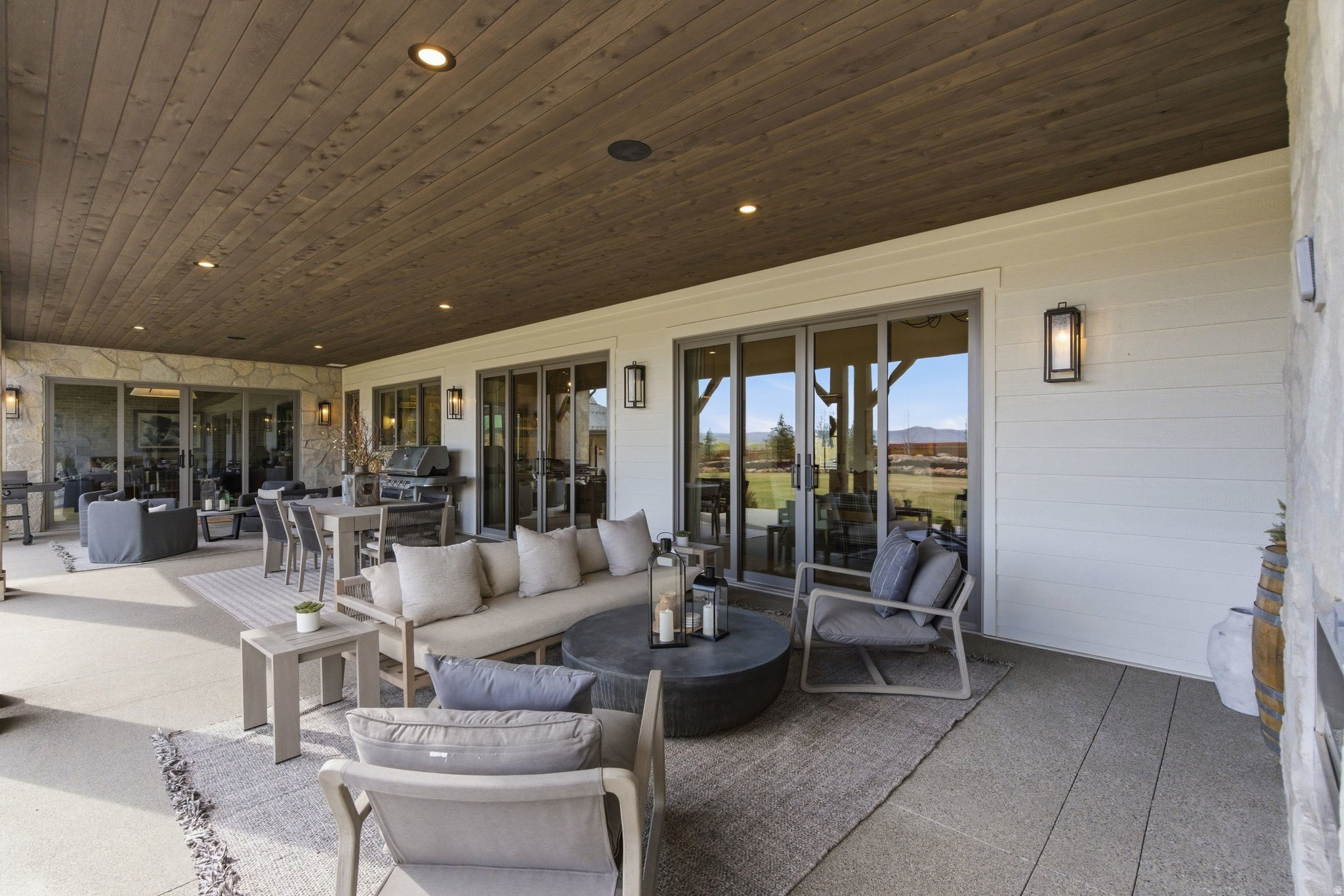 LAZY ACRES RANCH ESTATES - Residential