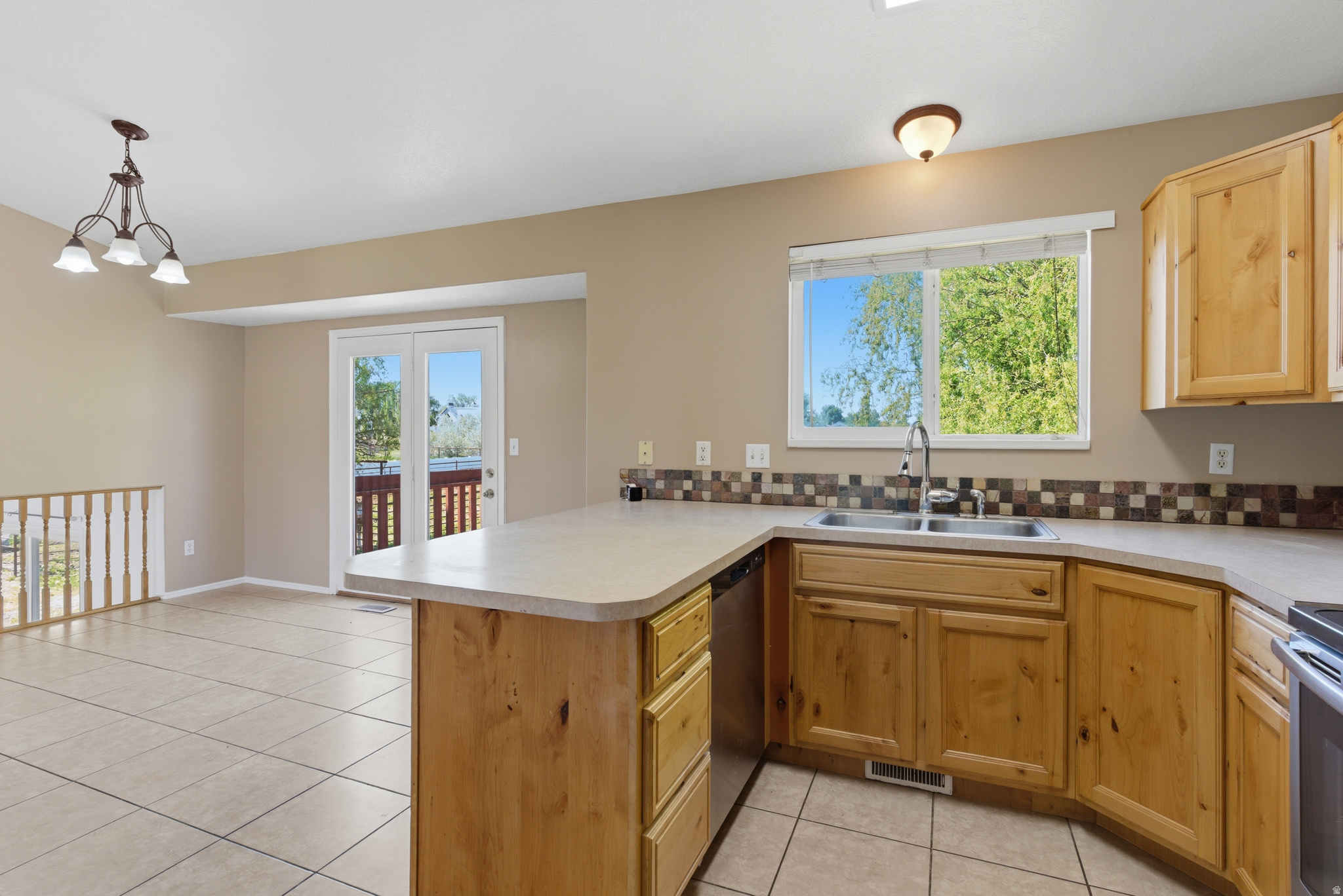 HORSESHOE RANCH - Residential