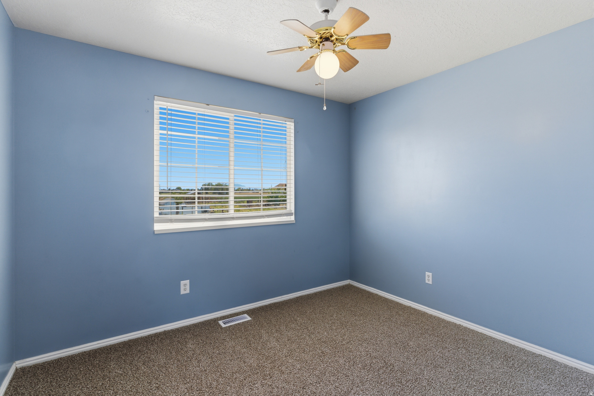 HORSESHOE RANCH - Residential