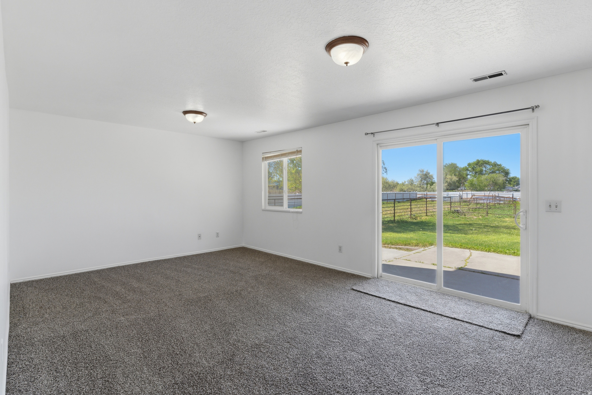 HORSESHOE RANCH - Residential