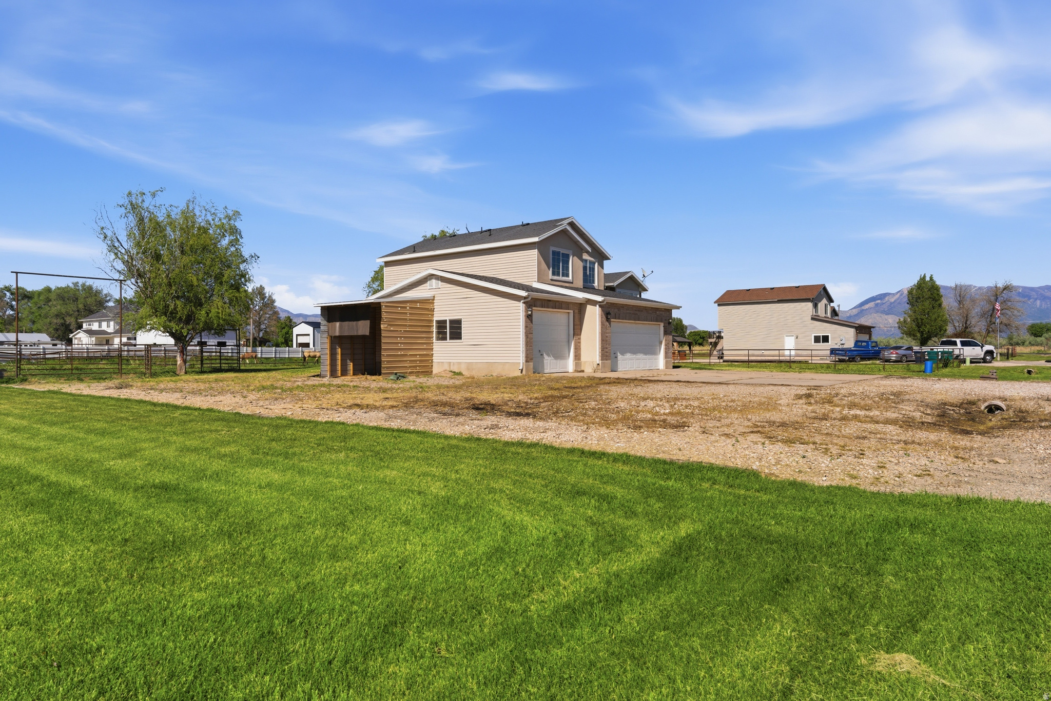 HORSESHOE RANCH - Residential