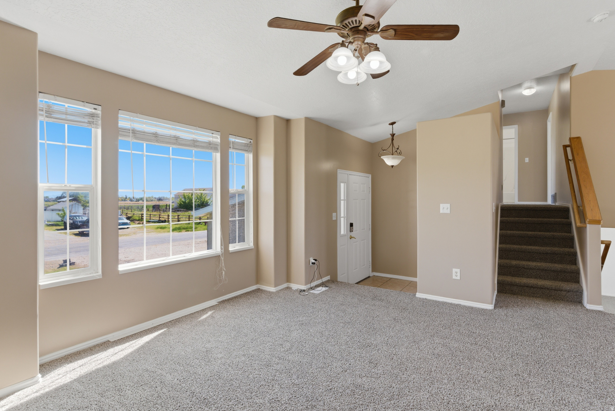HORSESHOE RANCH - Residential