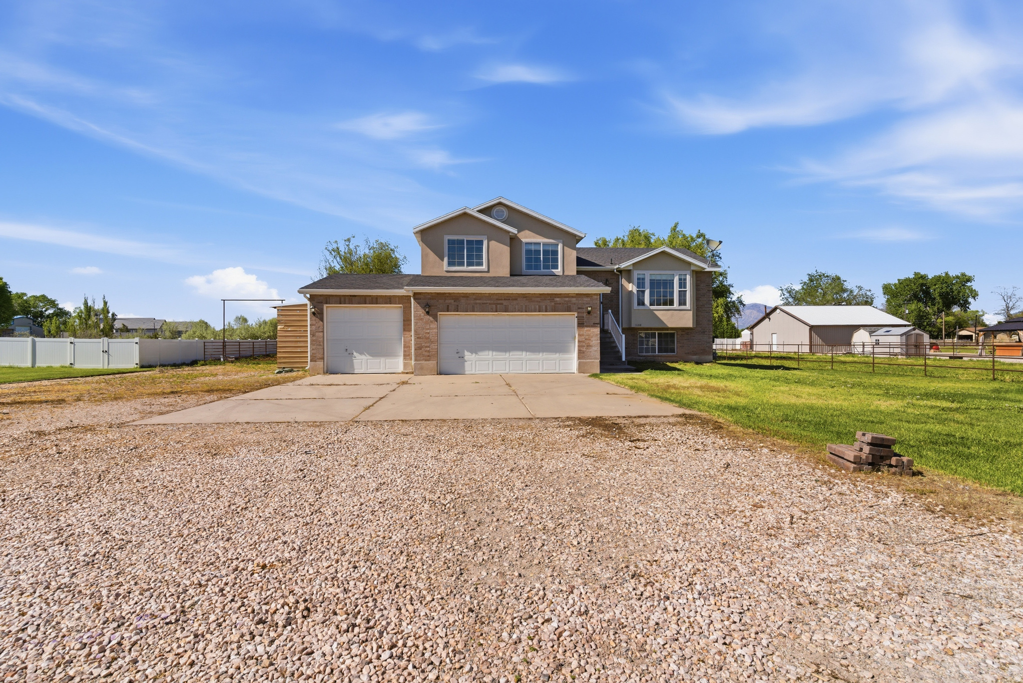 HORSESHOE RANCH - Residential