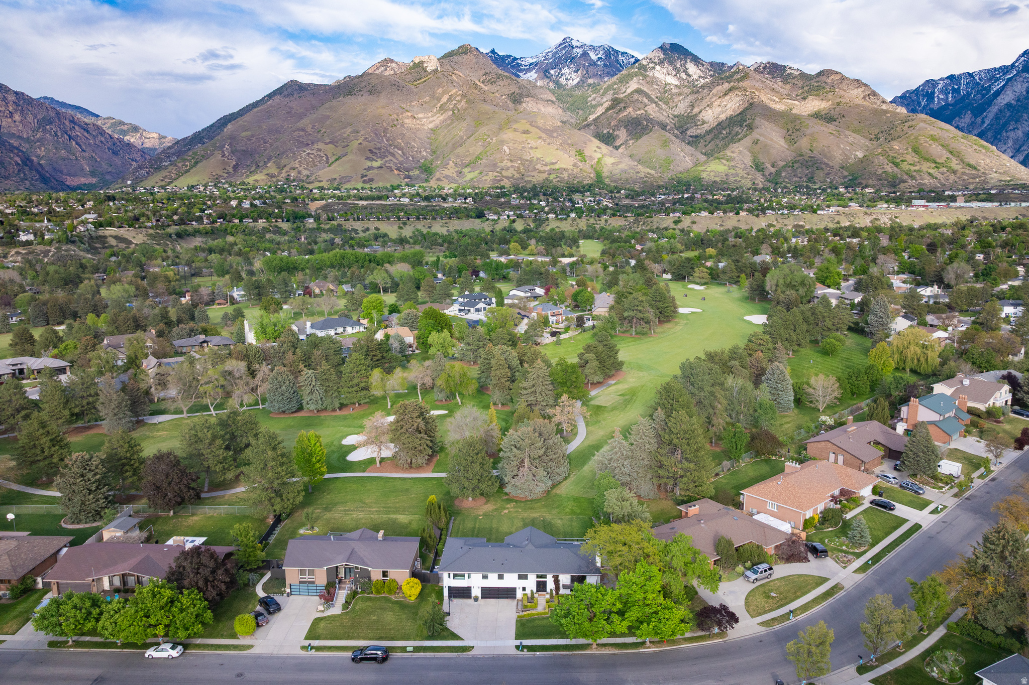 WILLOW CREEK NO. 14 - Residential