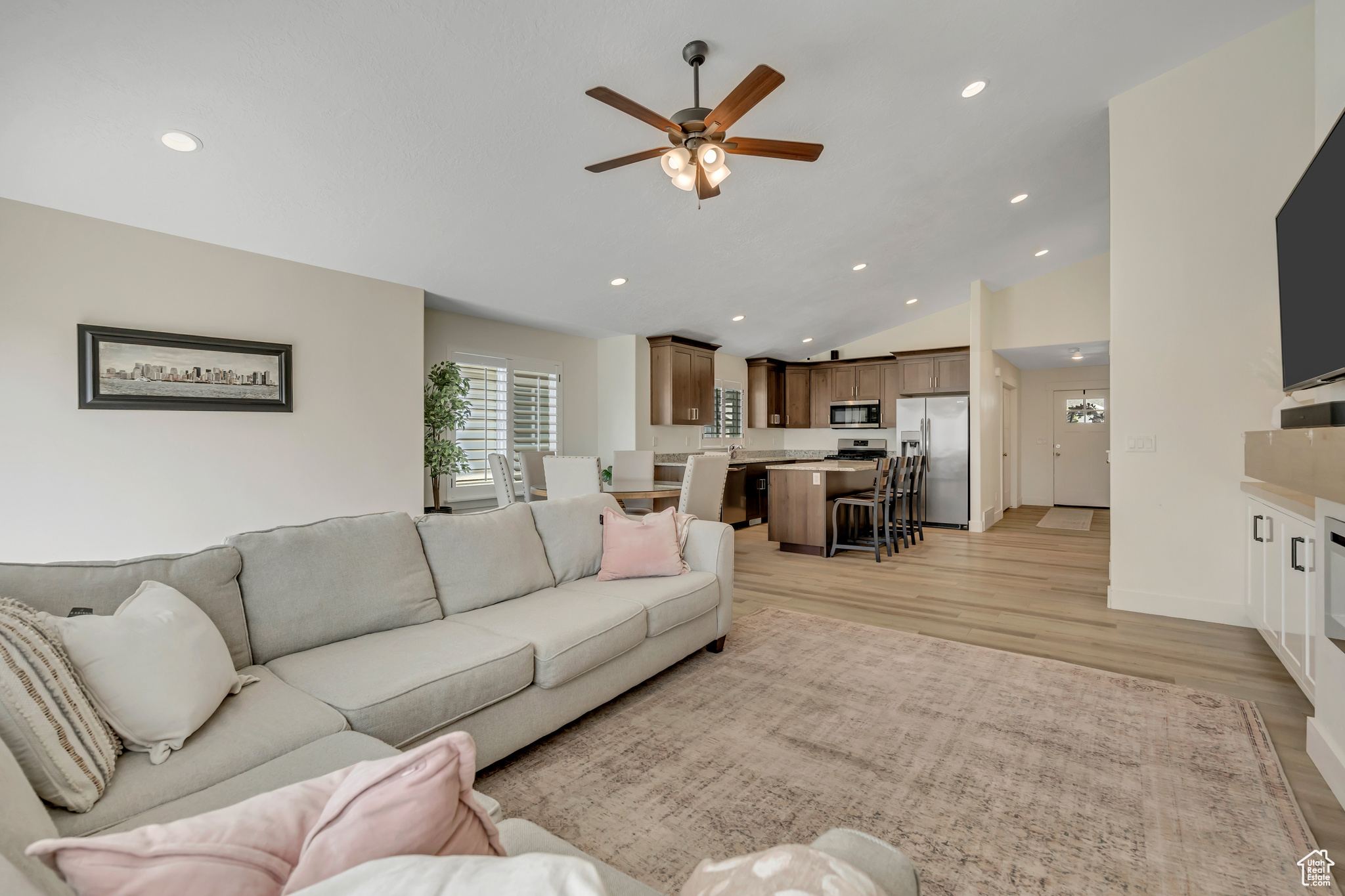 LANDING AT EAGLE MOUNTAIN - Residential